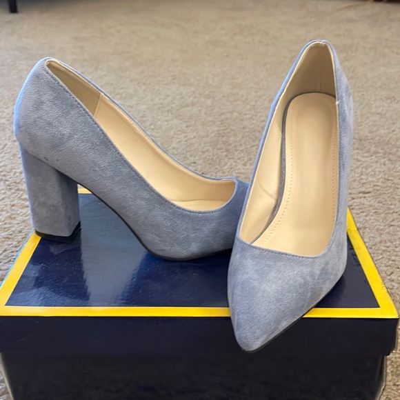 dusty blue suede chunky heels - Picture 1 of 1